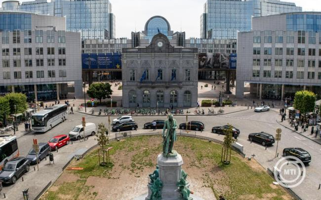 Ukrajnai háború - Az Európai Unió tartósan befagyasztja az orosz állami vagyont