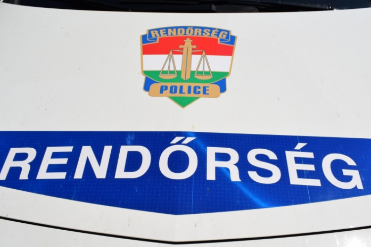 Számlagyáros szegedi szervezet ellen emeltek vádat