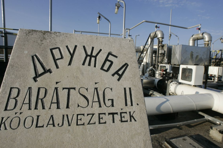 Február 26-án indulhat újra a kőolajszállítás