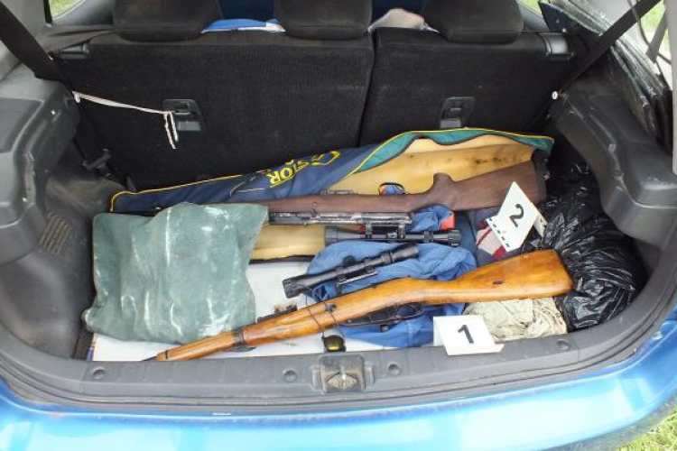 Illegális fegyvertartásért felfüggesztett börtönt kapott egy dombóvári férfi 