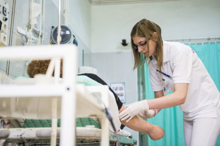 Ingyen utazhatnak az egészségügyi dolgozók Mosonmagyaróváron