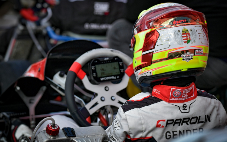 Lewis Hamilton korábbi csapatában kezdi a szezont Gender Tamás Junior