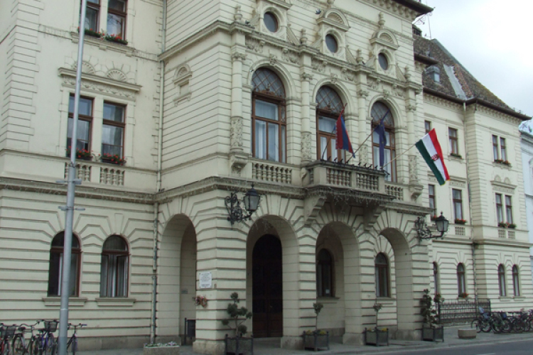 Ügyfélfogadás a Hivatalban