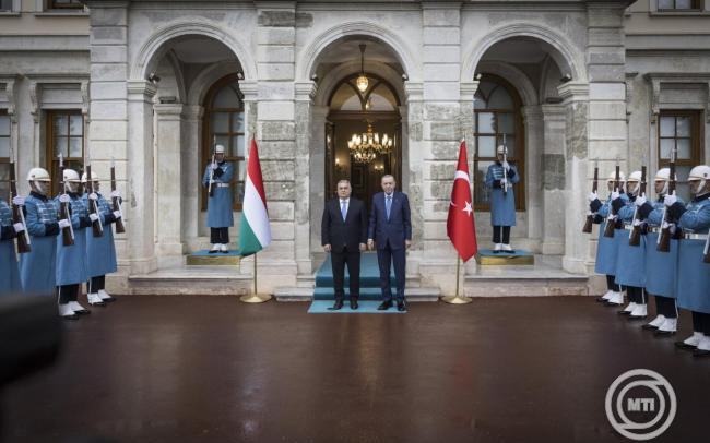 Erdogan: kiemelt stratégiai partnerség szintjére emeltük a török-magyar kapcsolatokat
