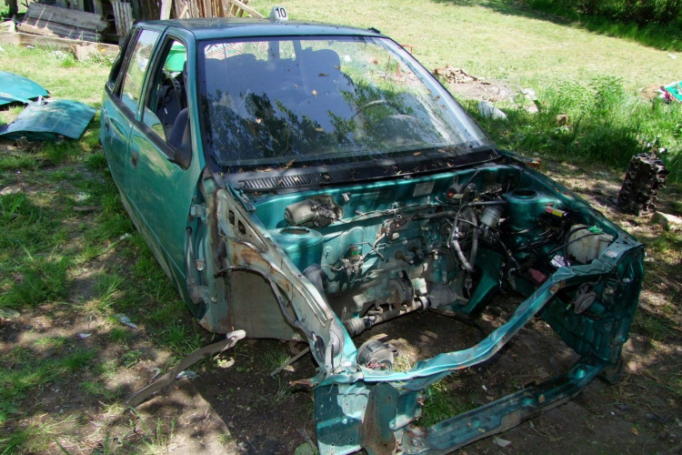 Kétszer is ellopták a kocsit, amit alkatrészei szedtek