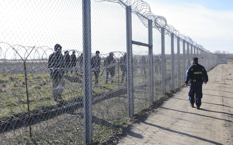 Bakondi: fokozódik a migrációs nyomás